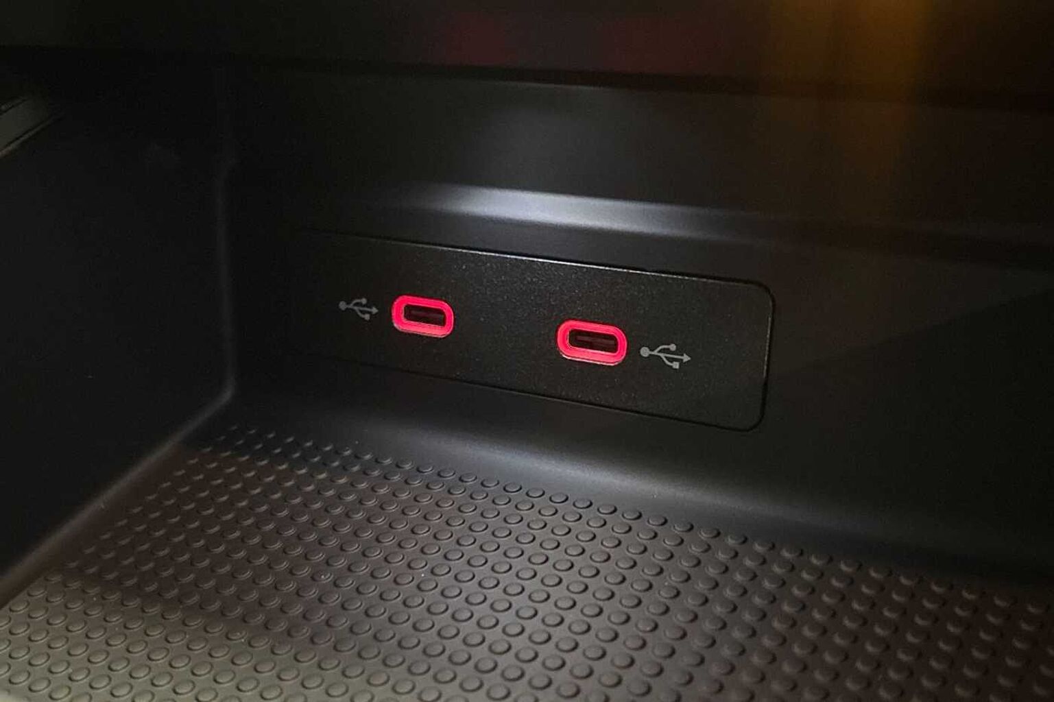 SEAT Ibiza 1.0 TSI 95 Xcellence Lux 5dr *Del Miles*