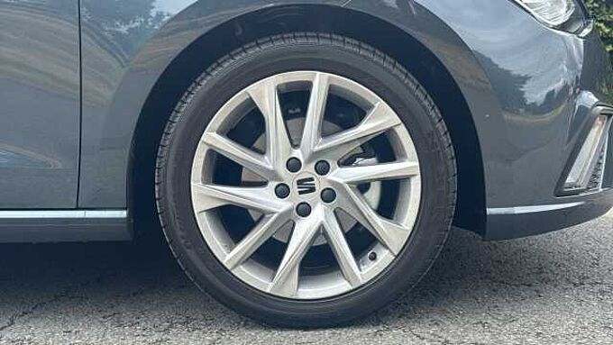 SEAT Ibiza 1.0 TSI (115ps) FR DSG 5-Door *Grey Vents*