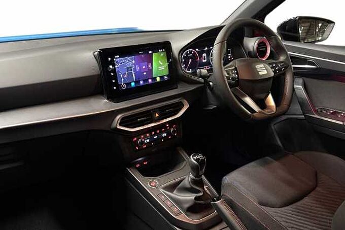 SEAT Arona 1.0 TSI 115 FR Black Edition 5dr *Delivery Miles*